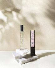 Load image into Gallery viewer, FIRST DATE Natural Perfume